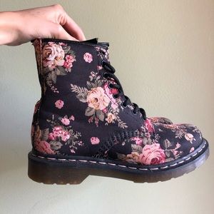 Floral Dr Marten Boots 11821